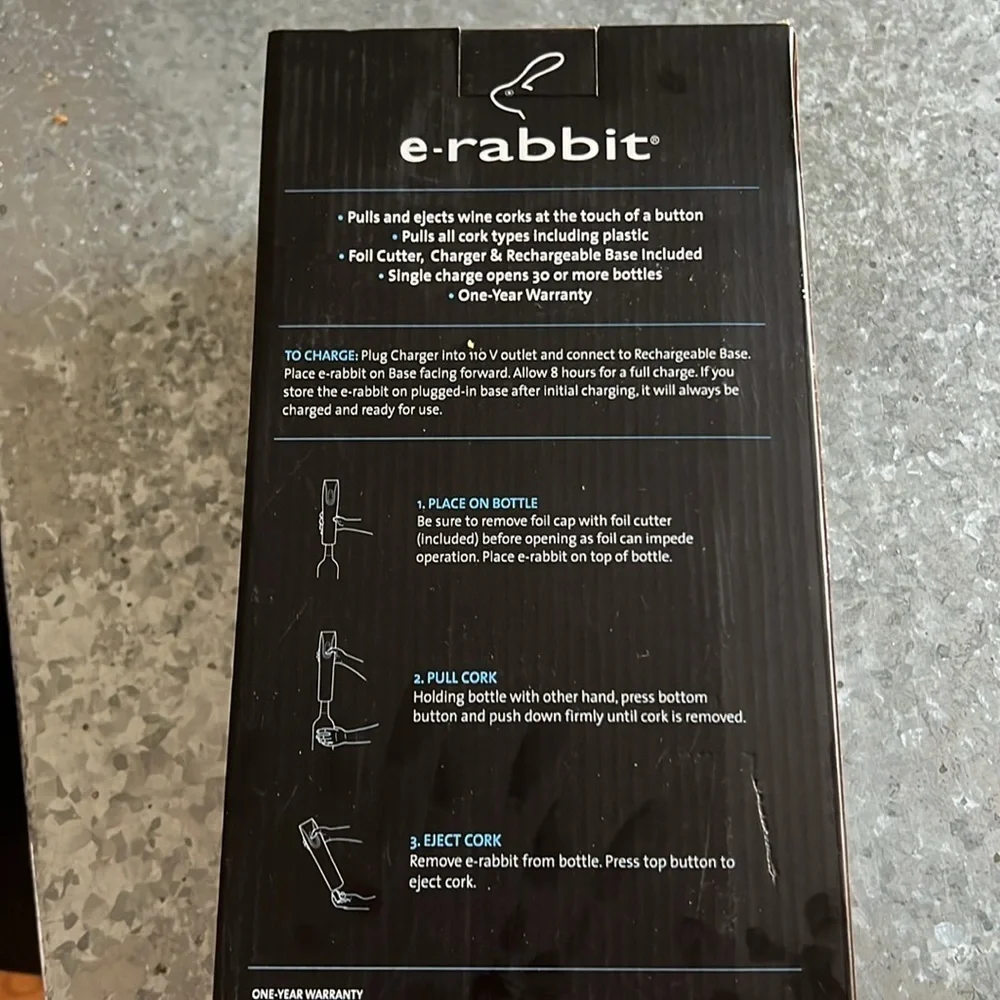 Rechargeable, wine opener